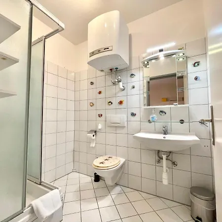 Dream - 3 Self Check-in Апартаменты *