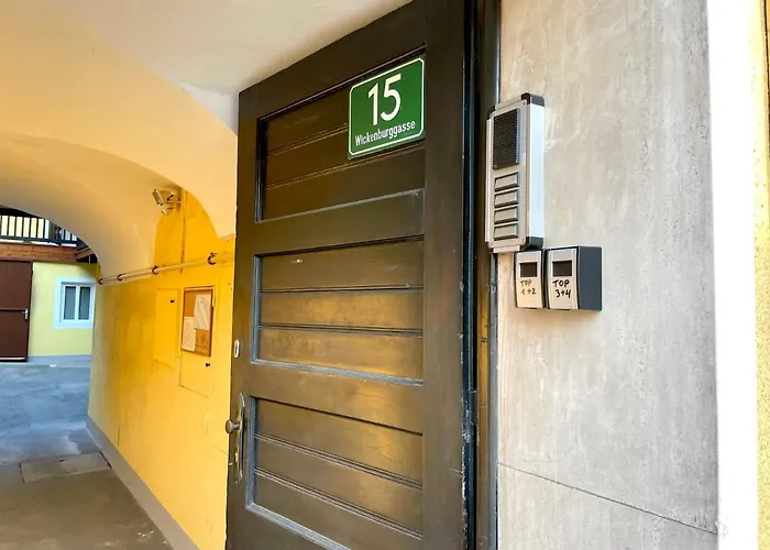 Dream - 3 Self Check-in شقة غراتس